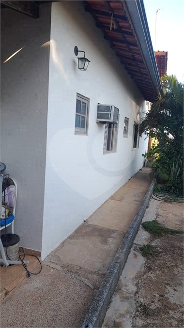Casa à venda com 3 quartos, sendo 2 suítes, no condomínio Outeiro das Flores, Itupeva - SP