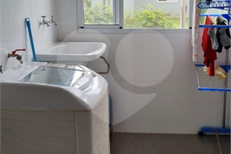 Casa à venda com 3 suítes no condomínio Residencial dos Lagos, Itupeva - SP