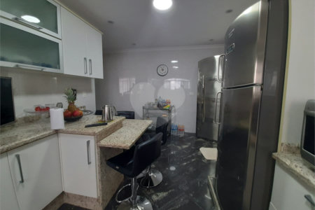 Sobrado à venda com 3 quartos, sendo 1 suíte, em Vila Medeiros, São Paulo, SP