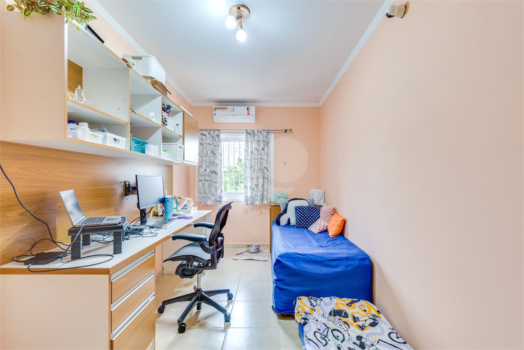 Casa à venda com 4 quartos, sendo 1 suíte, em Brooklin Paulista, São Paulo, SP