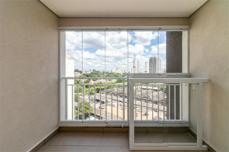 Apartamento à venda com 3 quartos, sendo 1 suíte,  em Vila Anastácio, São Paulo, SP