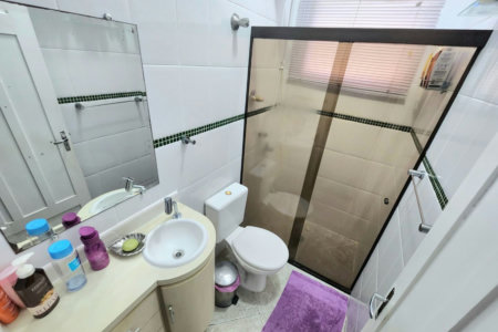 Casa próximo da praia com 3 dormitórios à venda, 128 m² por R$ 1.300.000 - Pompéia - Santos/SP