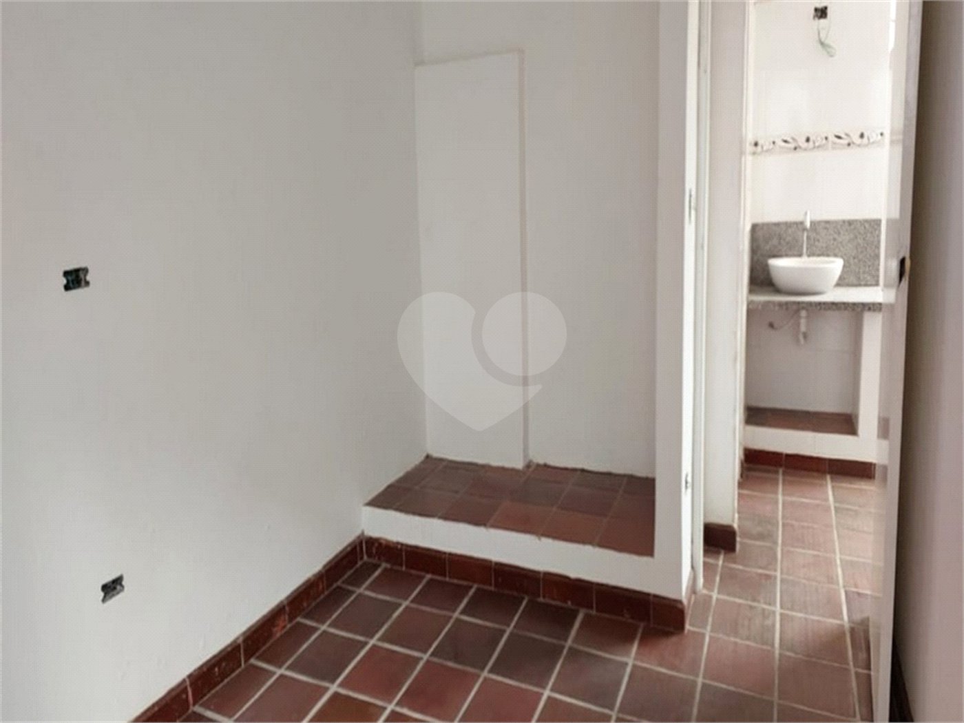 Sobrado à venda com 3 quartos, sendo 2 suítes, em Vila Paulicéia, São Paulo, SP
