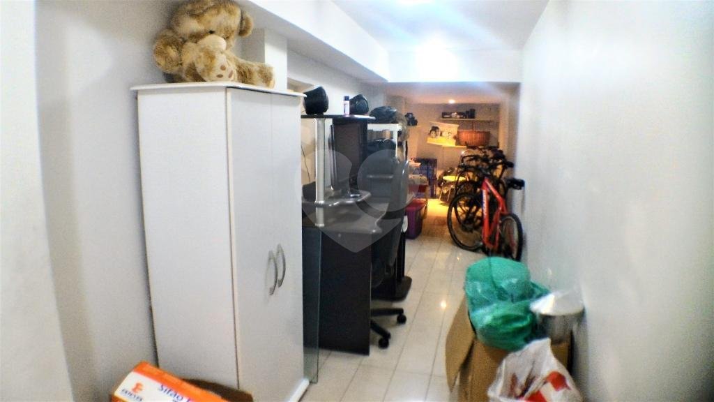 Casa à venda com 5 suítes no condomínio Travessa Tenente Ariston de Oliveira,4, São Paulo - SP