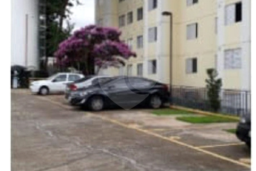 Apartamento à venda com 2 quartos em Jaraguá, São Paulo, SP