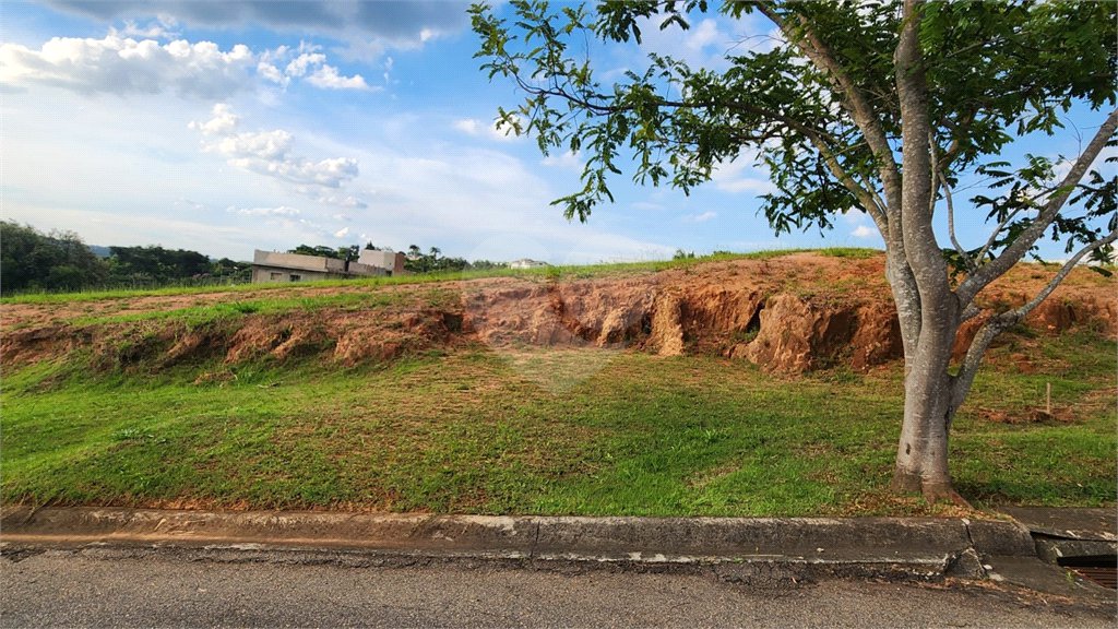 Terreno à venda no condomínio Santa Isabel I, Louveira - SP
