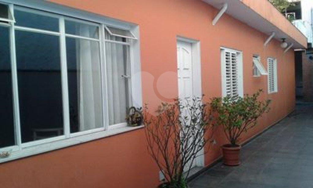 Casa Térrea à venda com 3 quartos, sendo 1 suíte, em Parque Peruche, São Paulo, SP