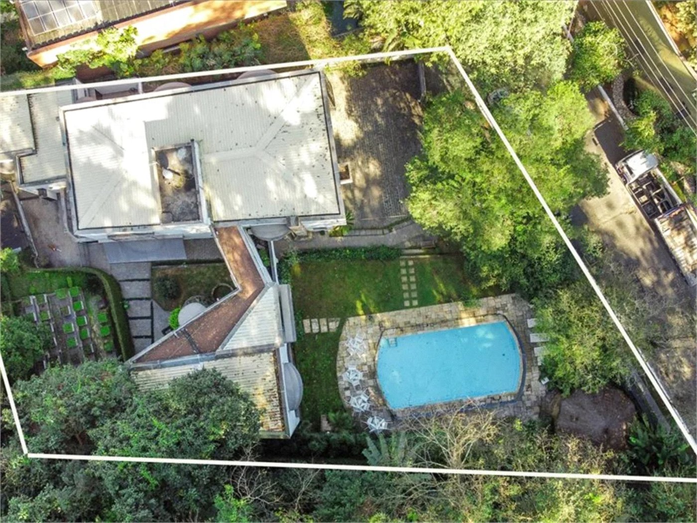 Casa à venda com 4 suítes em Fazenda Morumbi, São Paulo, SP