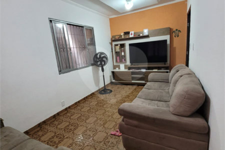 Casa à venda com 4 quartos, sendo 1 suíte, em Parque Novo Horizonte, São José dos Campos, SP