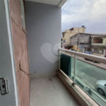 Casa à venda com 2 quartos, sendo 1 suíte, no condomínio Residencial Marlene Correia, Rio de Janeiro - RJ