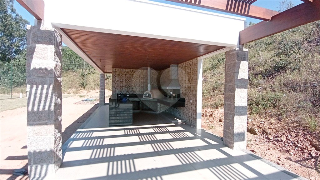 Terreno à venda com 1 suíte em Jardim Portugal, Valinhos, SP