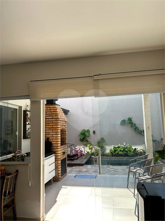 Sobrado à venda com 3 quartos, sendo 1 suíte,  em Villa Di Cesar, Mogi das Cruzes, SP