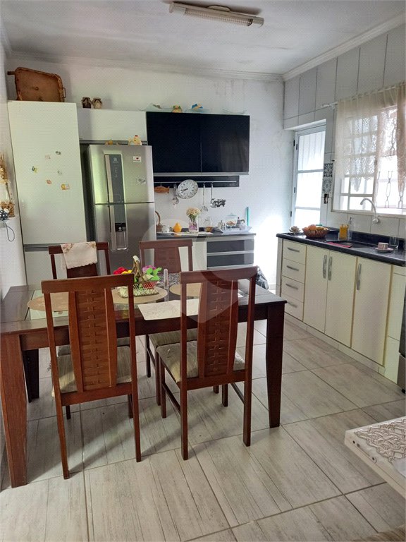 Casa à venda com 2 quartos no Centro, Bom Jesus dos Perdões, SP