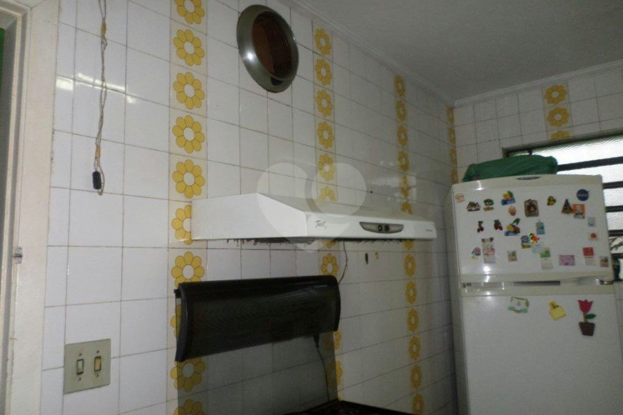 Casa Térrea à venda com 2 quartos em Vila Galvão, Guarulhos, SP