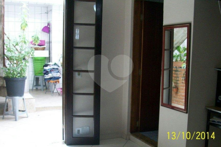 Sobrado à venda com 5 quartos, sendo 1 suíte, em Parada Inglesa, São Paulo, SP