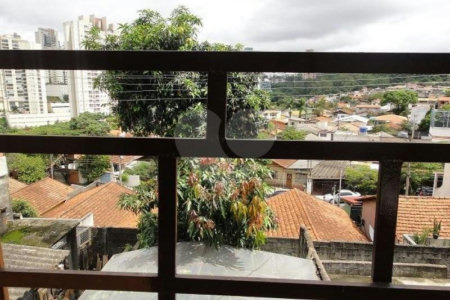 Casa à venda com 3 quartos, sendo 2 suítes, em Jardim Taboão, São Paulo, SP