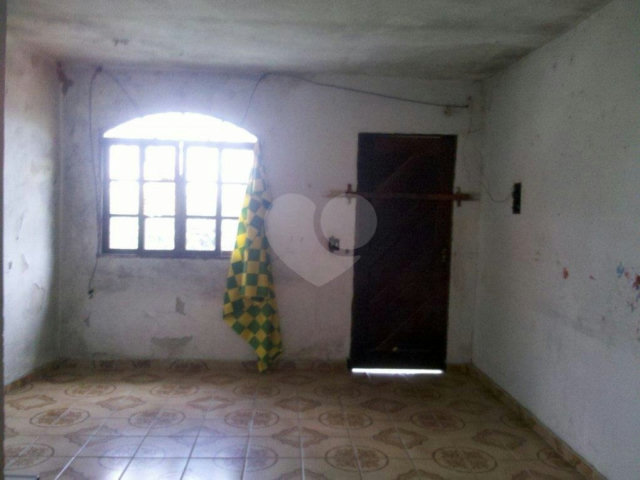 Casa à venda com 2 quartos em Tremembé, São Paulo, SP