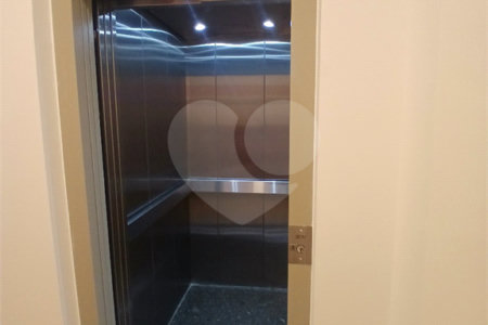 Casa à venda com 2 quartos no condomínio Sintra, São Paulo - SP