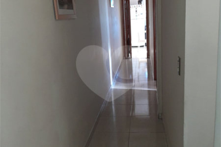 Sobrado à venda com 4 quartos, sendo 2 suítes, em Jardim Ester, São Paulo, SP