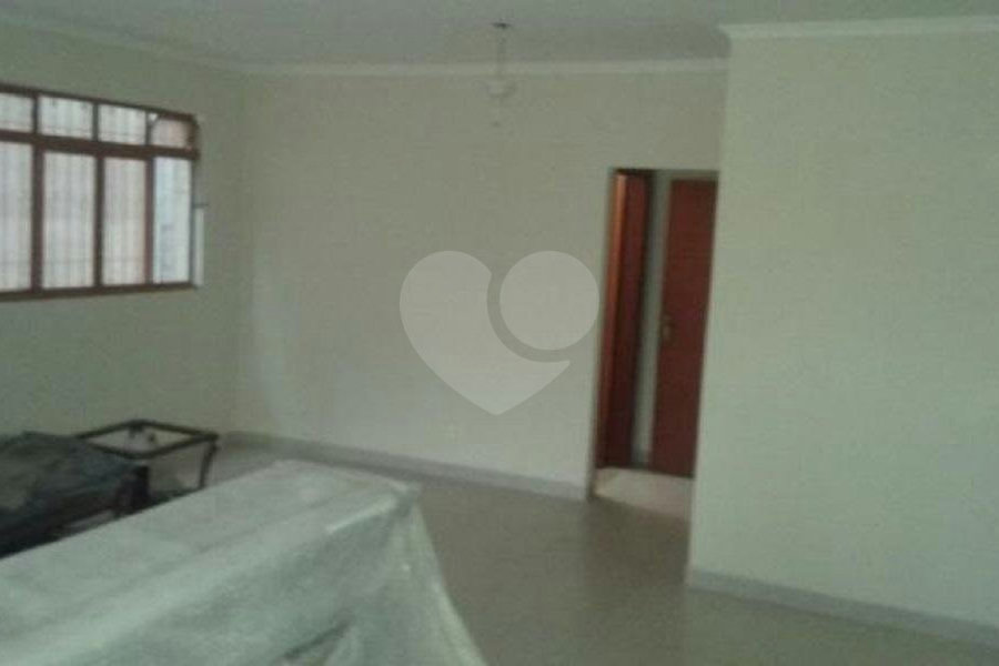 Sobrado à venda com 4 quartos, sendo 1 suíte, em Santana, São Paulo, SP