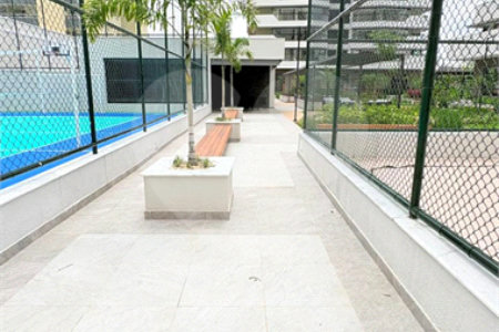Apartamento à venda com 4 suítes em Parque Residencial Aquarius, São José dos Campos, SP