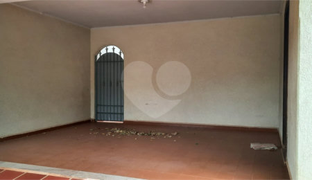 Casa à venda com 3 quartos no Centro, Três Lagoas, MS