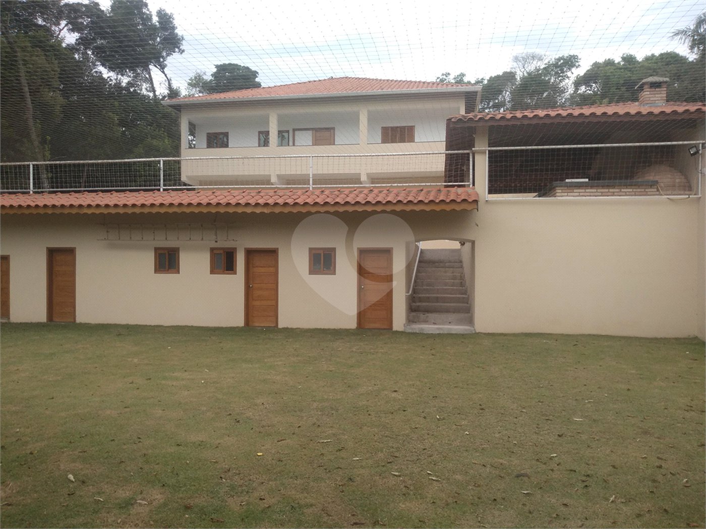 Chácara à venda com 4 suítes em Pirucaia, Mairiporã, SP