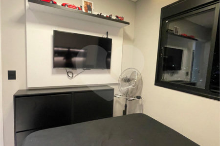 Apartamento à venda com 1 quarto em Jardim D'abril, Osasco, SP