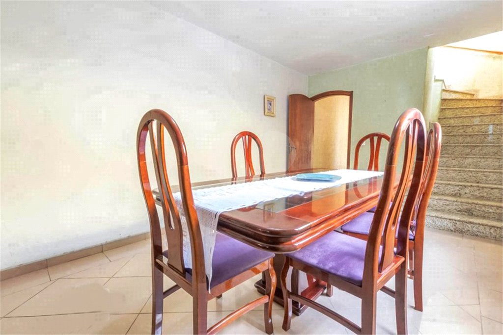Sobrado à venda com 4 quartos, sendo 1 suíte, em Água Fria, São Paulo, SP