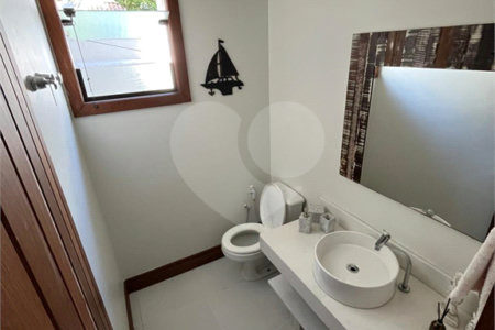 Casa à venda com 5 suítes em Manguinhos, Armação dos Búzios, RJ