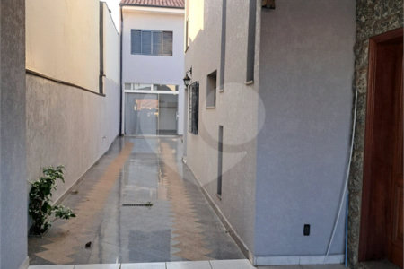 Sobrado à venda com 3 suítes em Nossa Senhora Aparecida, Paulínia, SP