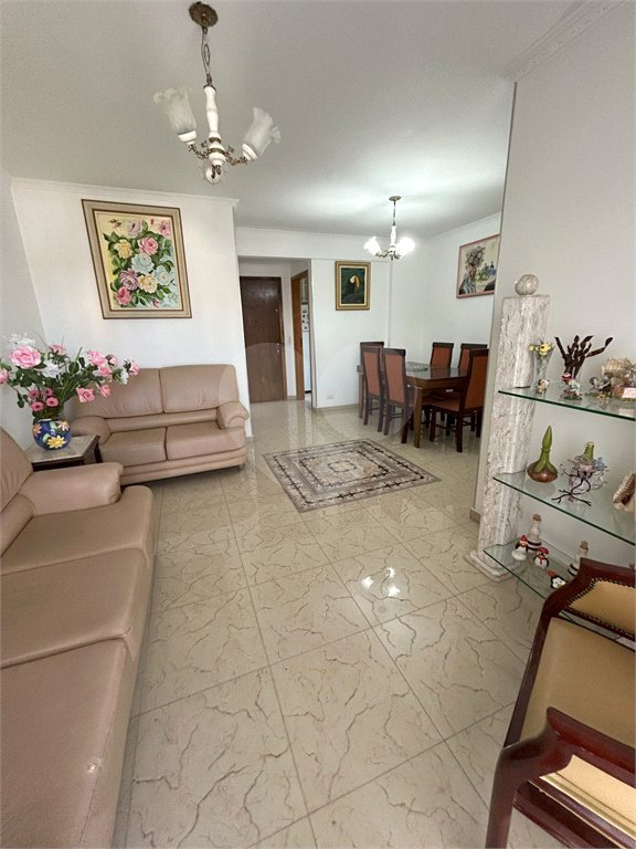 Apartamento à venda com 2 quartos em Jardim Esmeralda, São Paulo, SP