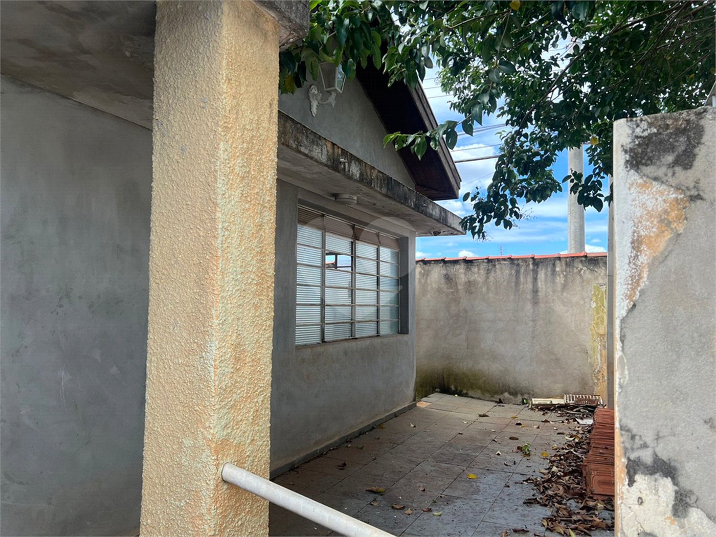 Casa à venda com 3 quartos, sendo 1 suíte,  em Jardim Itália, Itapetininga, SP