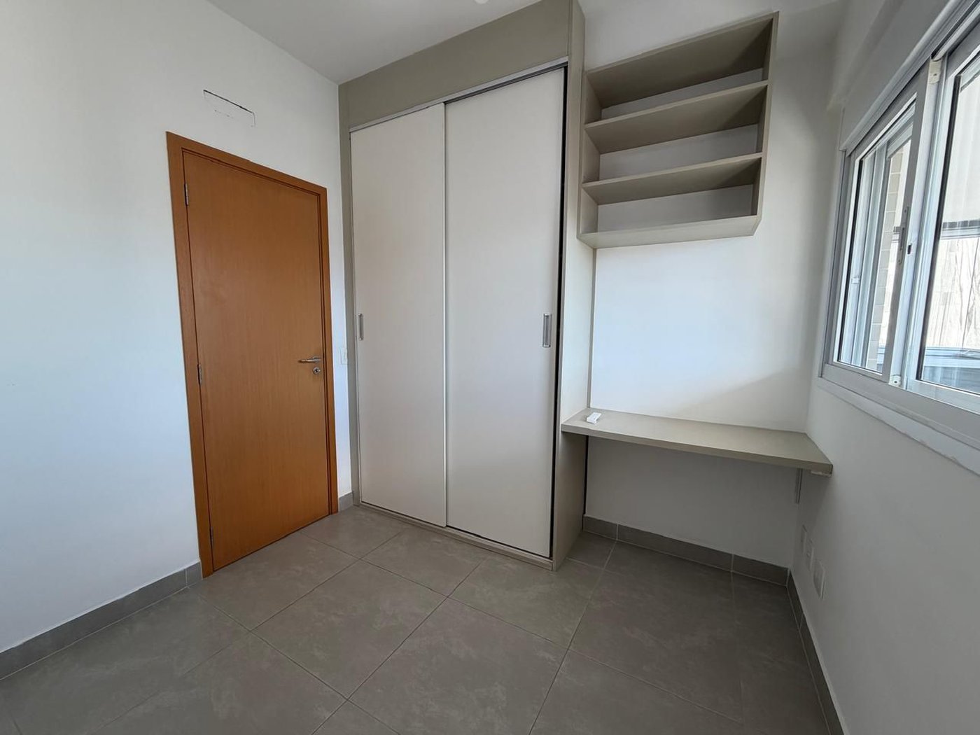 Apartamento com 2 dormitórios à venda, 72 m² por R$ 1.350.000,00 - Gonzaga - Santos/SP
