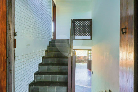 Sobrado à venda com 3 quartos, sendo 1 suíte,  em Jardim Leonor, São Paulo, SP