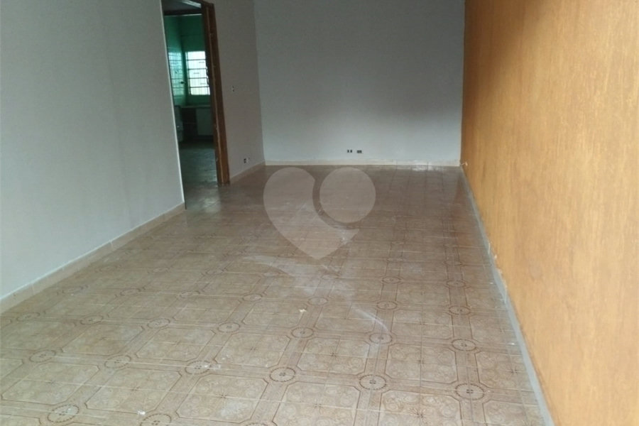 Casa Térrea à venda com 2 quartos em Parque Vitória, São Paulo, SP