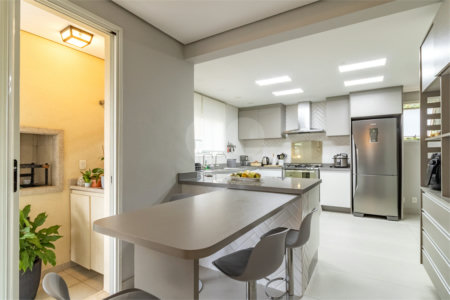 Apartamento à venda com 4 suítes em Vila Mariana, São Paulo, SP