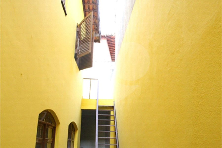 Sobrado à venda com 3 quartos, sendo 1 suíte, em Jardim Bom Clima, Guarulhos, SP