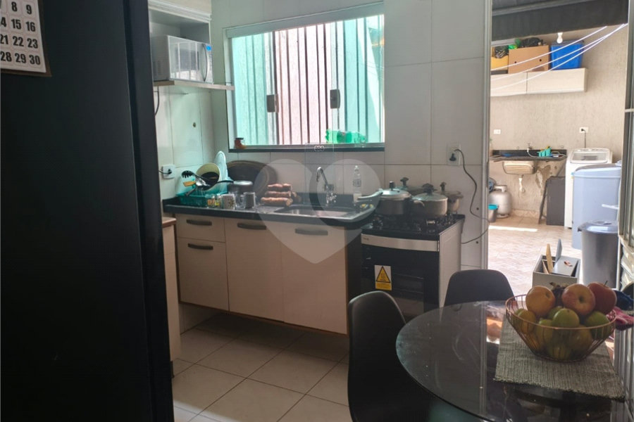 Sobrado à venda com 3 quartos, sendo 1 suíte, em Tremembé, São Paulo, SP