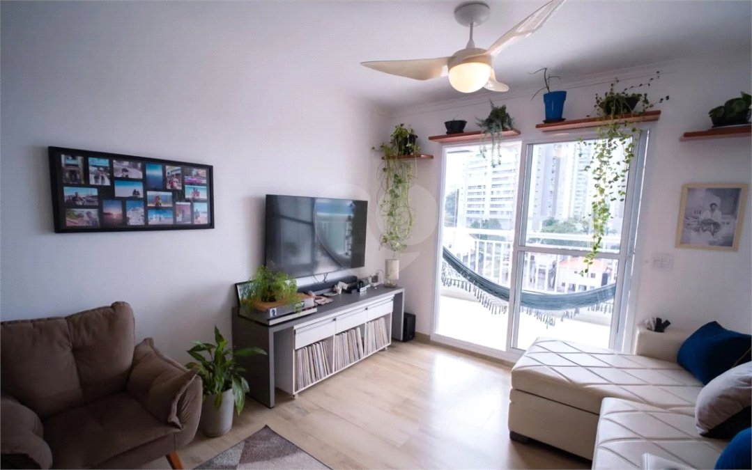 Apartamento à venda com 3 quartos, sendo 1 suíte, em Jardim das Vertentes, São Paulo, SP