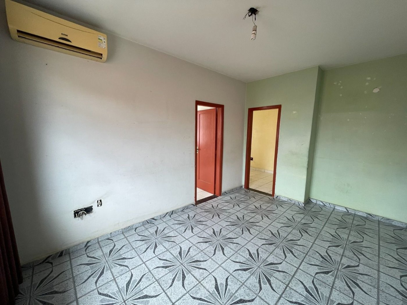 OPORTUNIDADE!!!! Apartamento com 2 dormitórios à venda, 72 m² por R$ 370.000 - Aparecida - Santos/SP