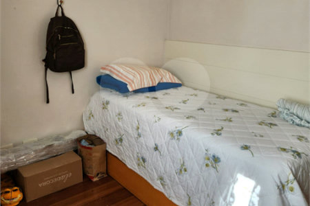 Apartamento à venda com 3 quartos, sendo 1 suíte,  em Vila Monumento, São Paulo, SP