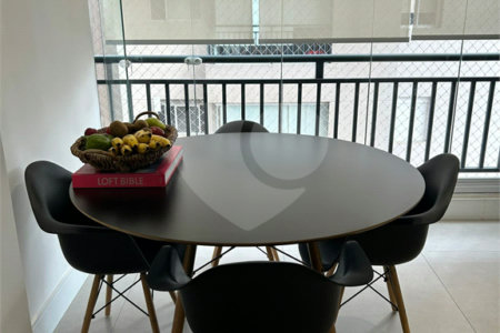 Apartamento à venda com 3 quartos, sendo 1 suíte, em Vila Scarpelli, Santo André, SP