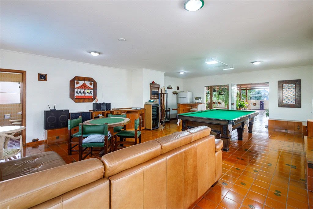 Casa à venda com 5 quartos, sendo 3 suítes, em Lapa, São Paulo, SP