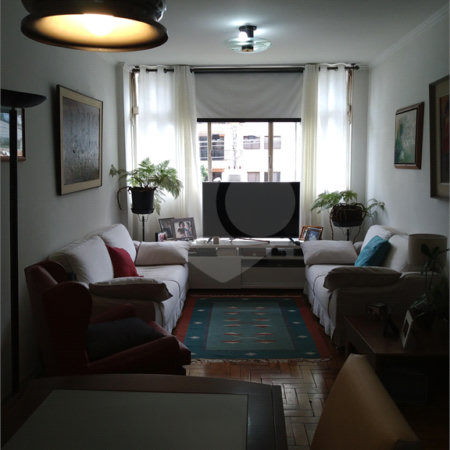 Apartamento à venda com 3 quartos, sendo 1 suíte, em Cerqueira César, São Paulo, SP