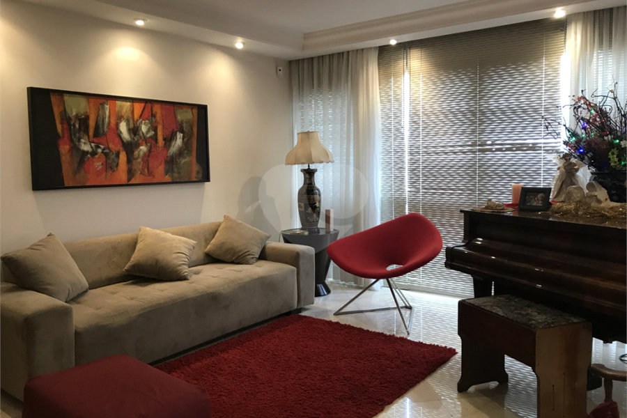 Cobertura à venda com 4 quartos, sendo 1 suíte, em Santana, São Paulo, SP