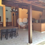 Casa à venda com 4 quartos, sendo 1 suíte, no condomínio Associação Reserva das Hortênsias, Mairiporã - SP