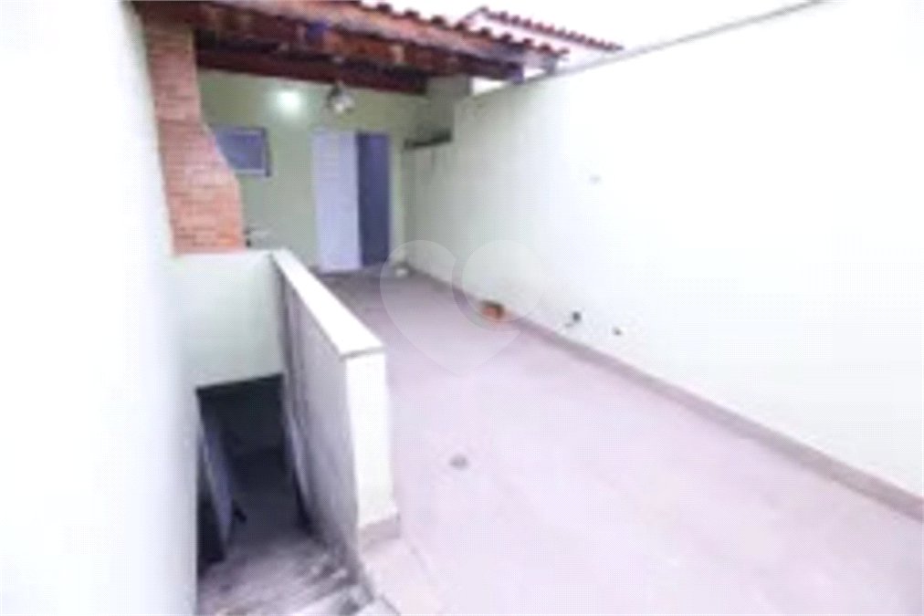 Casa à venda com 3 suítes em Jardim Santo Elias, São Paulo, SP