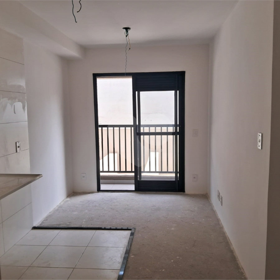 Apartamento à venda com 1 quarto em Vila Mazzei, São Paulo, SP