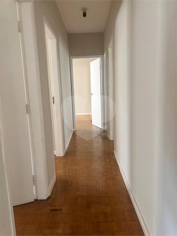 Apartamento à venda ou para alugar com 4 quartos, sendo 1 suíte, no Centro, Ribeirão Preto, SP
